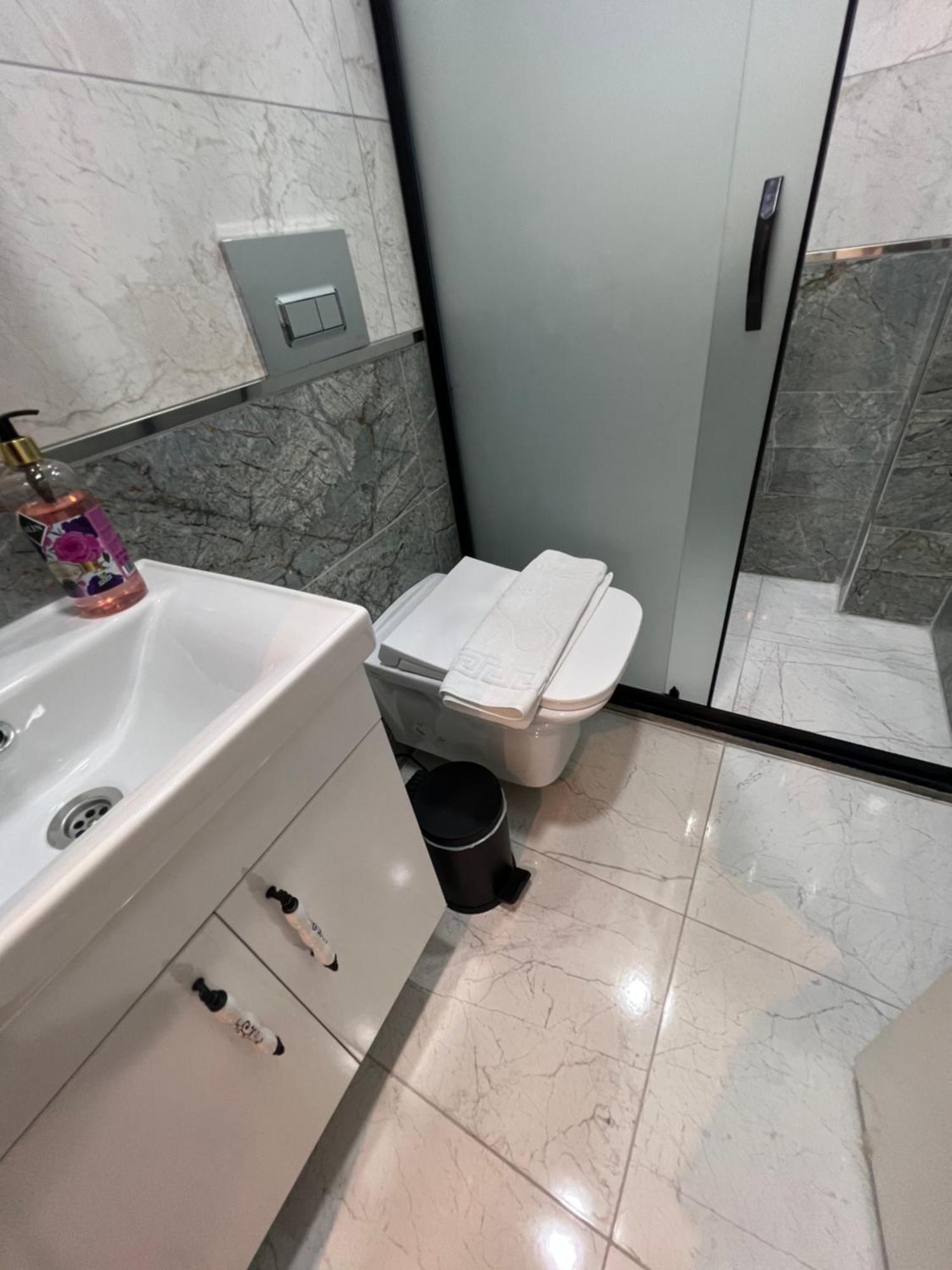 Feycem Suites Hotel Istanbul Ngoại thất bức ảnh
